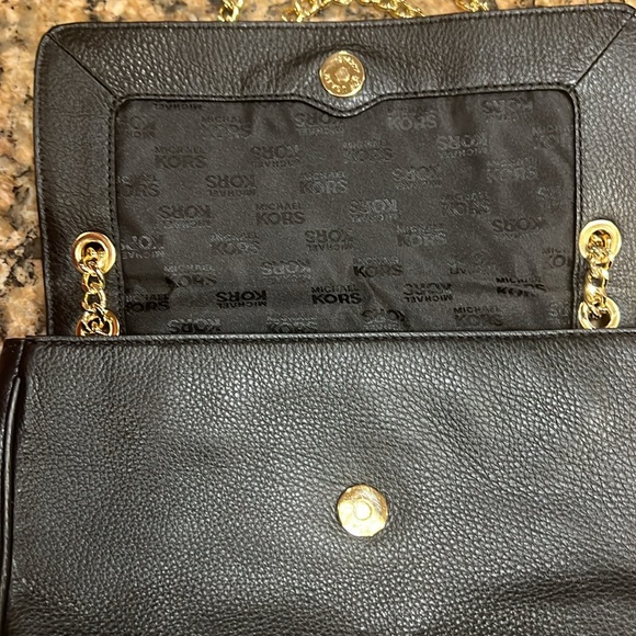 Michael Kors black leather gold chain purse - Picture 4 of 12